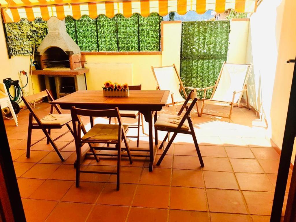 ヴィッラシミーウスCasa Smeraldaアパートメント エクステリア 写真